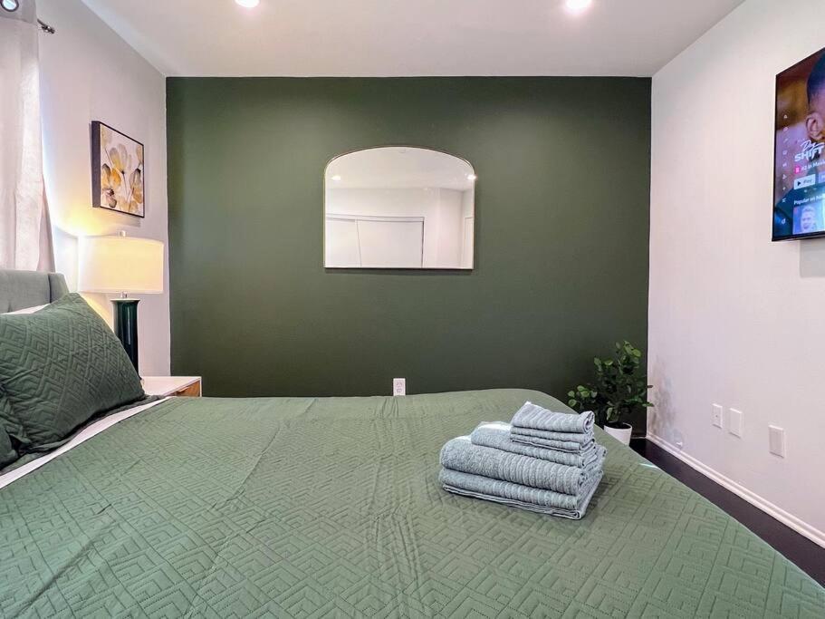 Hollywood Green Habitat 洛杉矶 外观 照片